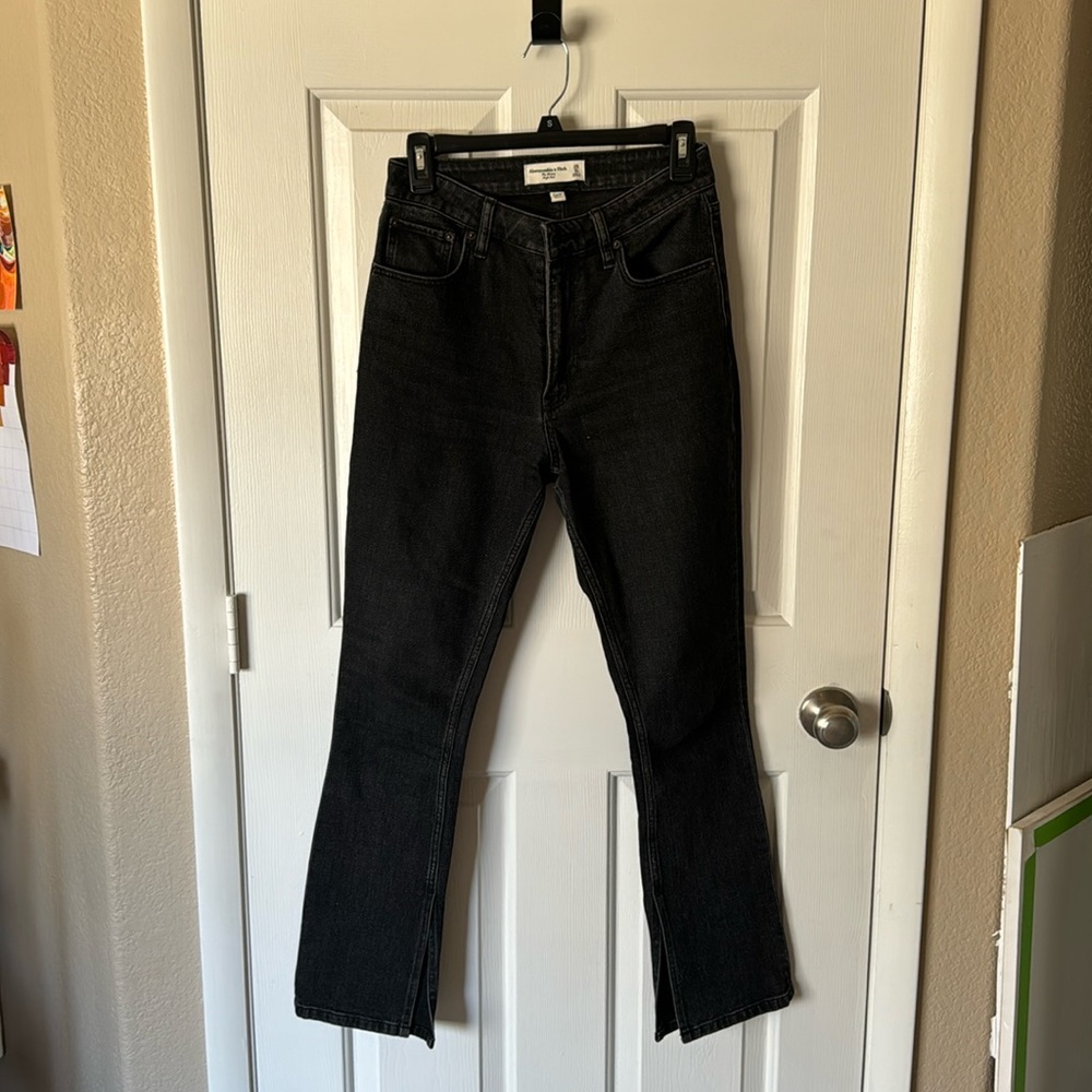 25S Abercrombie Curve Love High Rise Black Skinny Flare Jean